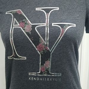 Kendall & Kylie Jenner New York T-Shirt X-Small